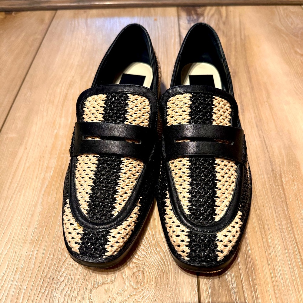 Dolce Vita size 8 woven loafer’s